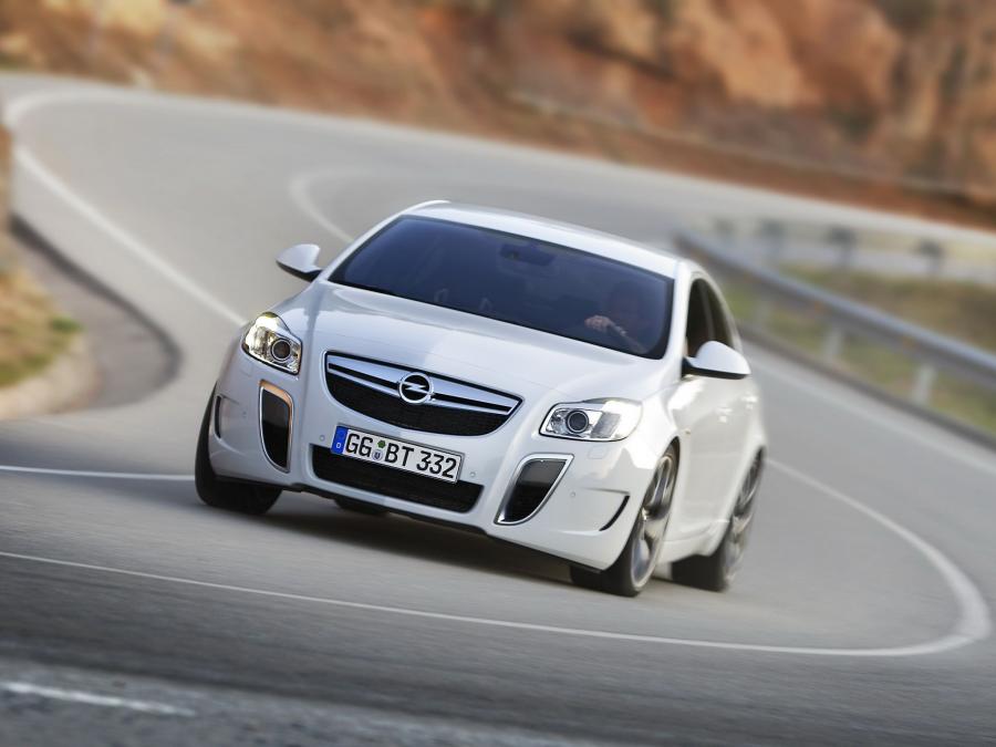  Opel Insignia OPC 2009 года  (фото 17 из 57)